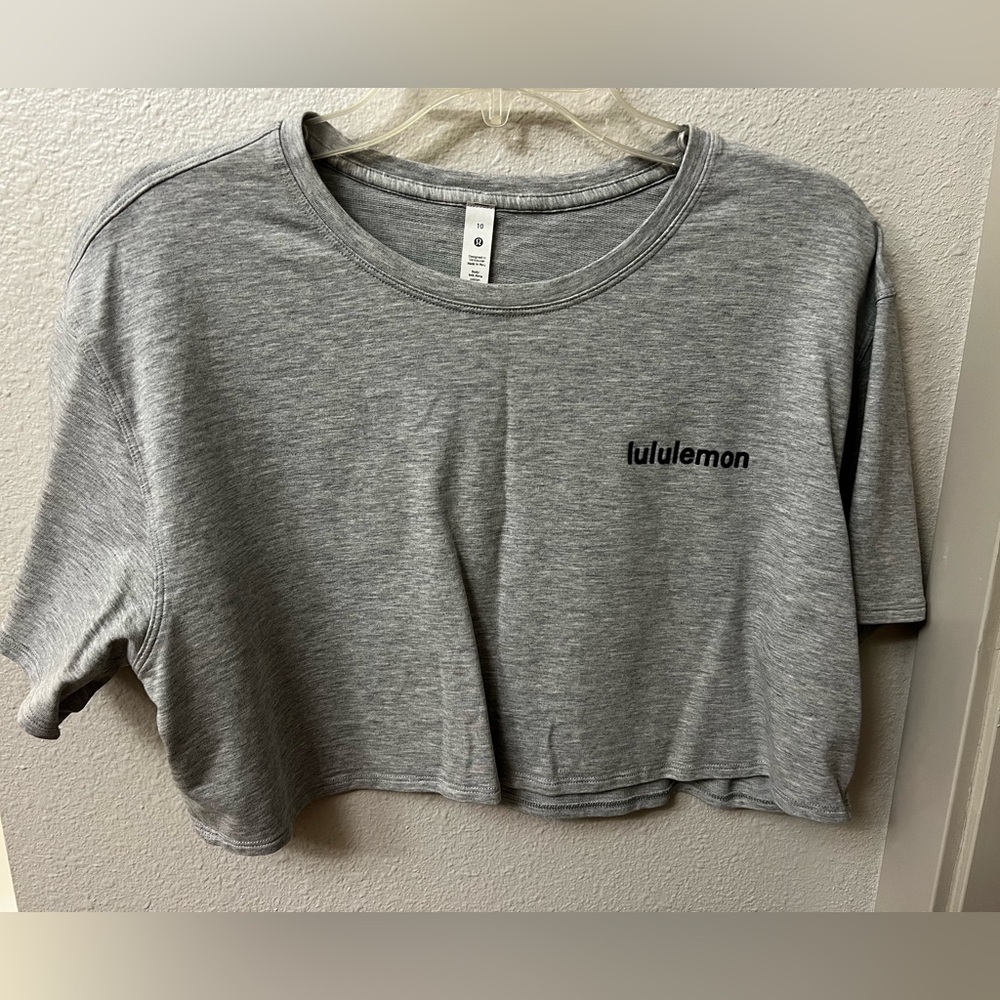 lululemon athletica LA Cropped Boxy Tee Gray 10